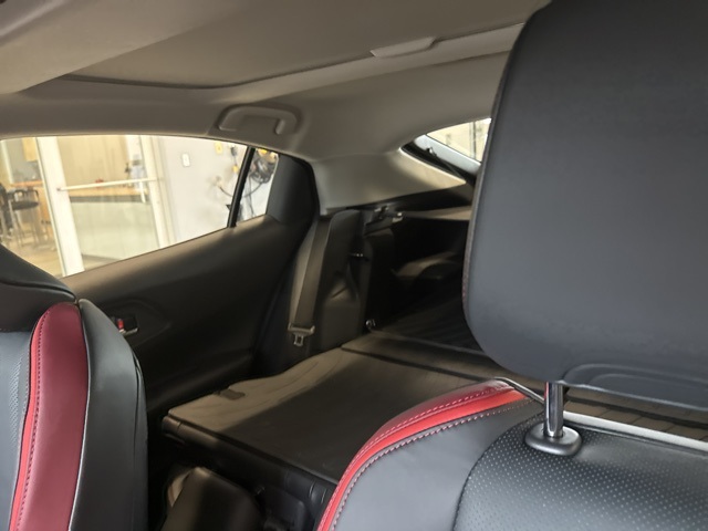 2026 Toyota Prius Plug-in Base photo 15