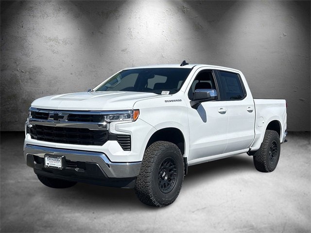 2025 Chevrolet Silverado 1500 LT photo 4