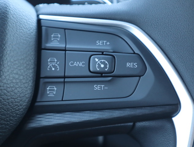 2024 Jeep Grand Cherokee Altitude photo 13