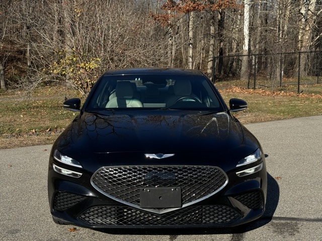 2023 Genesis G70 2.0T Sport Prestige photo 2