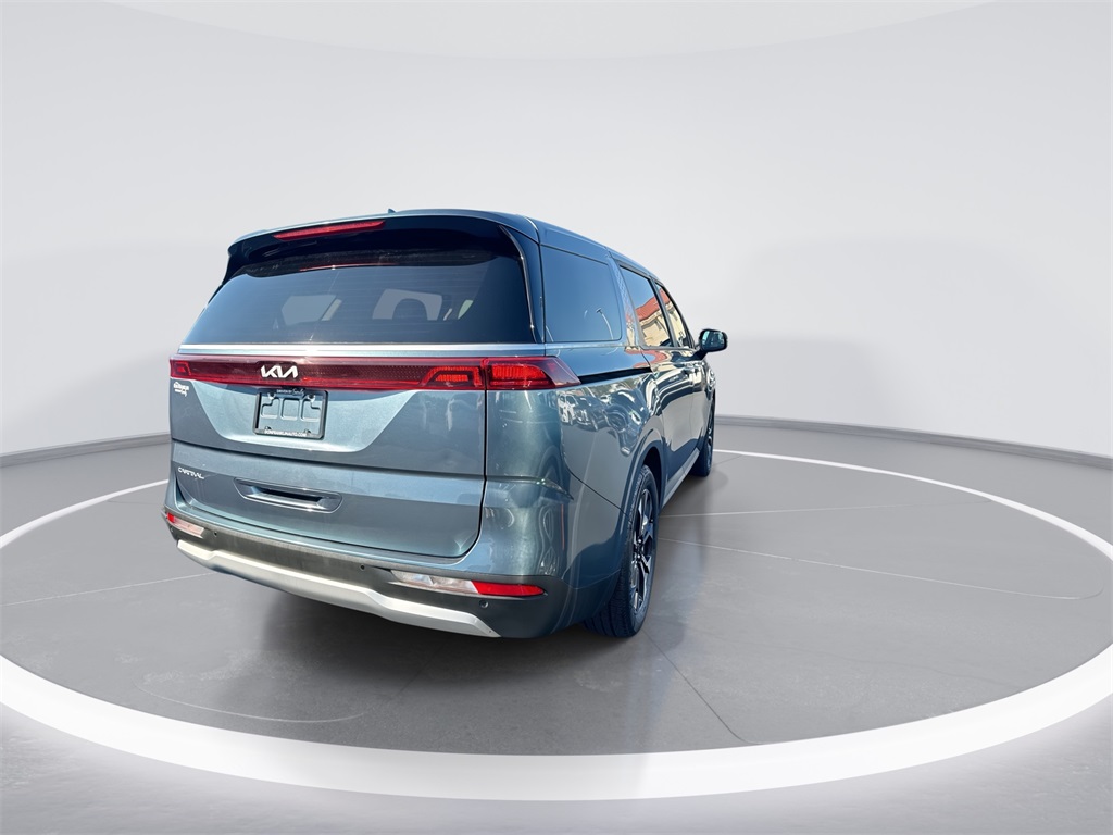2023 Kia Carnival EX photo 8