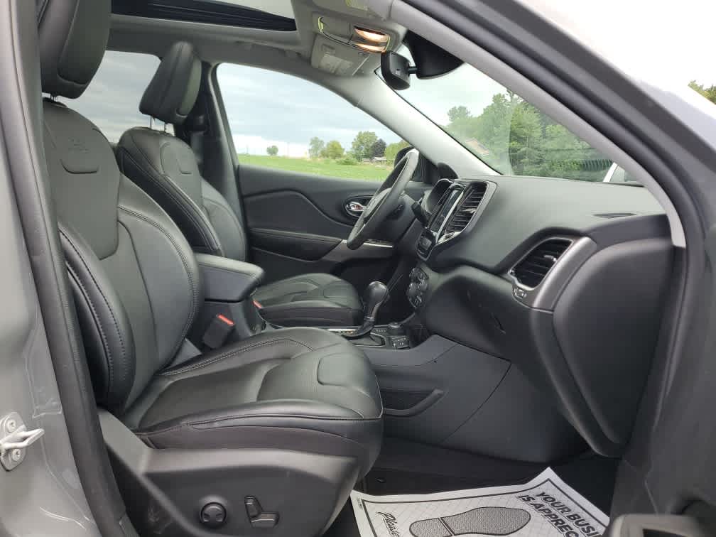 2022 Jeep Cherokee Limited photo 23