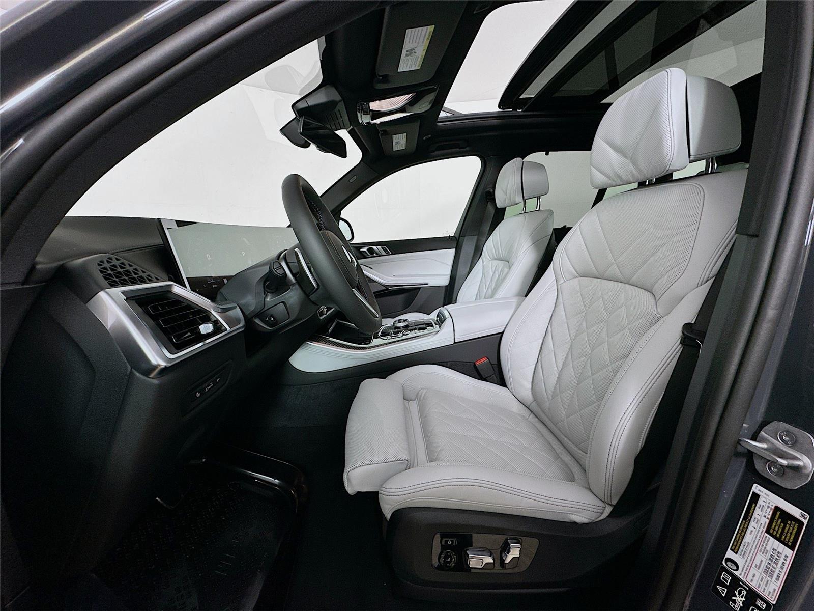 2026 Bmw X5 M60i photo 21