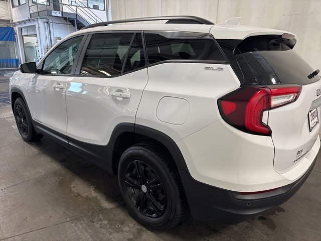 2023 Gmc Terrain SLE photo 3