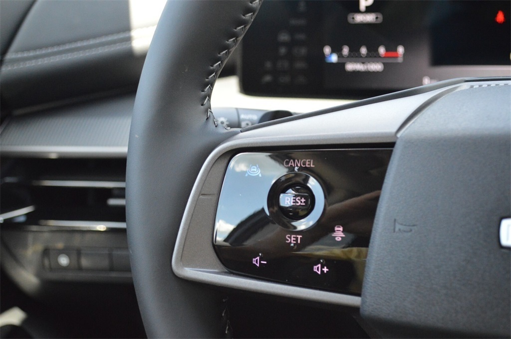 2025 Nissan Murano SV photo 23