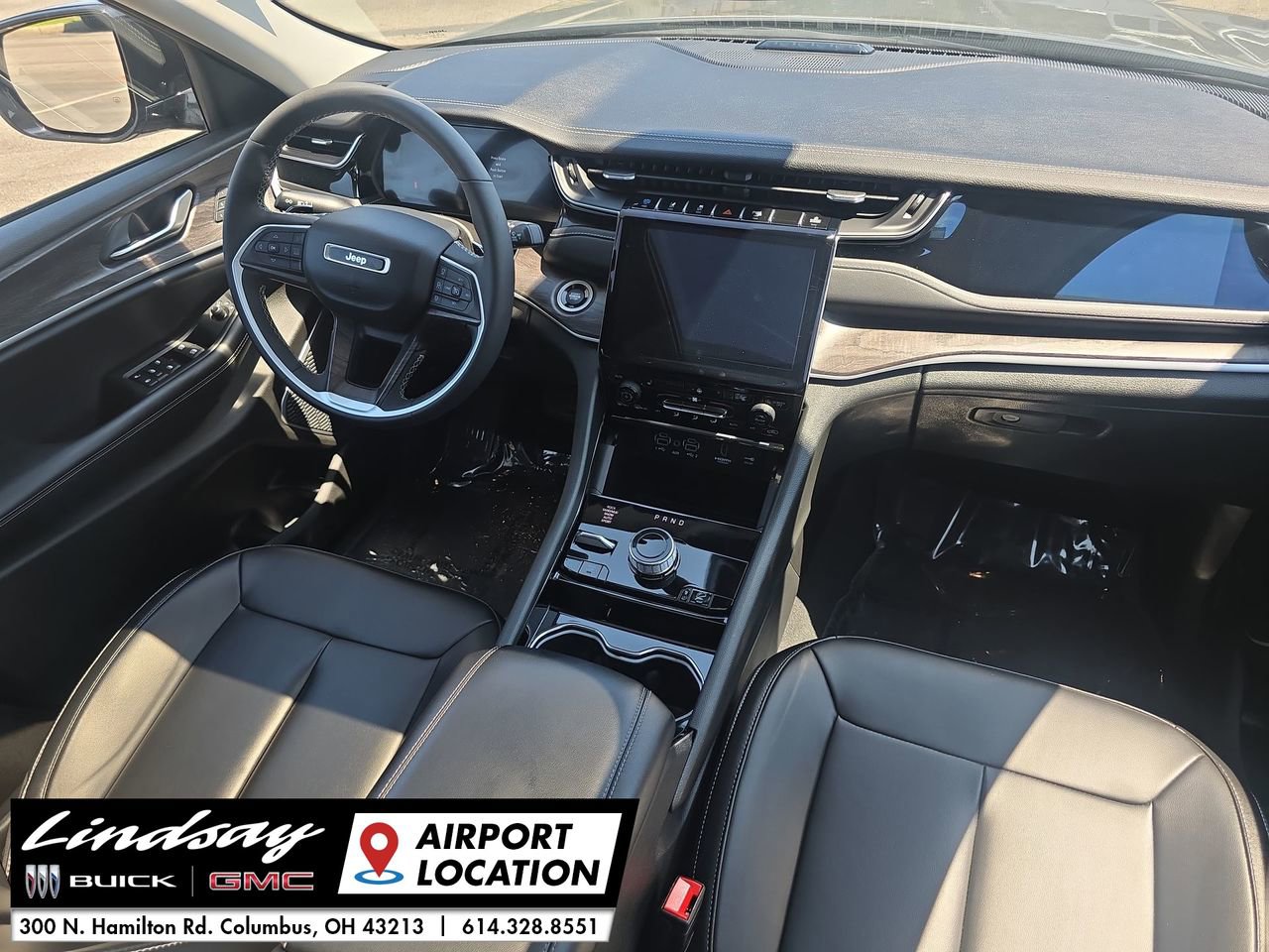 2023 Jeep Cherokee Base photo 27