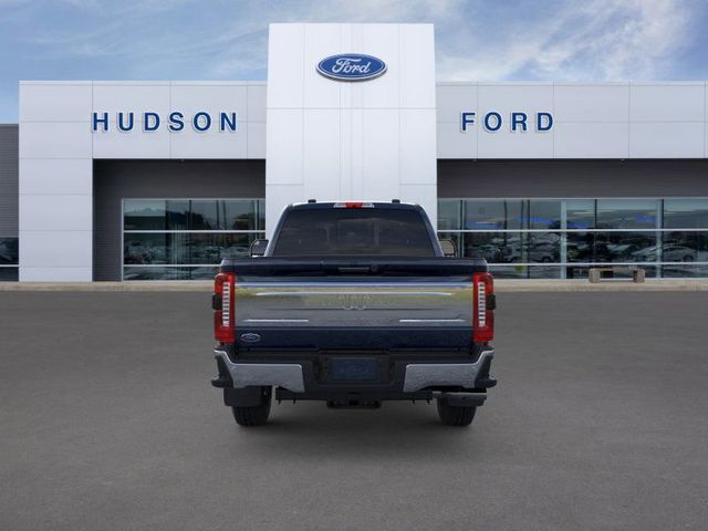 2025 Ford F-350 King Ranch photo 5