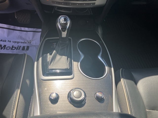 2019 Infiniti QX60 Luxe photo 30