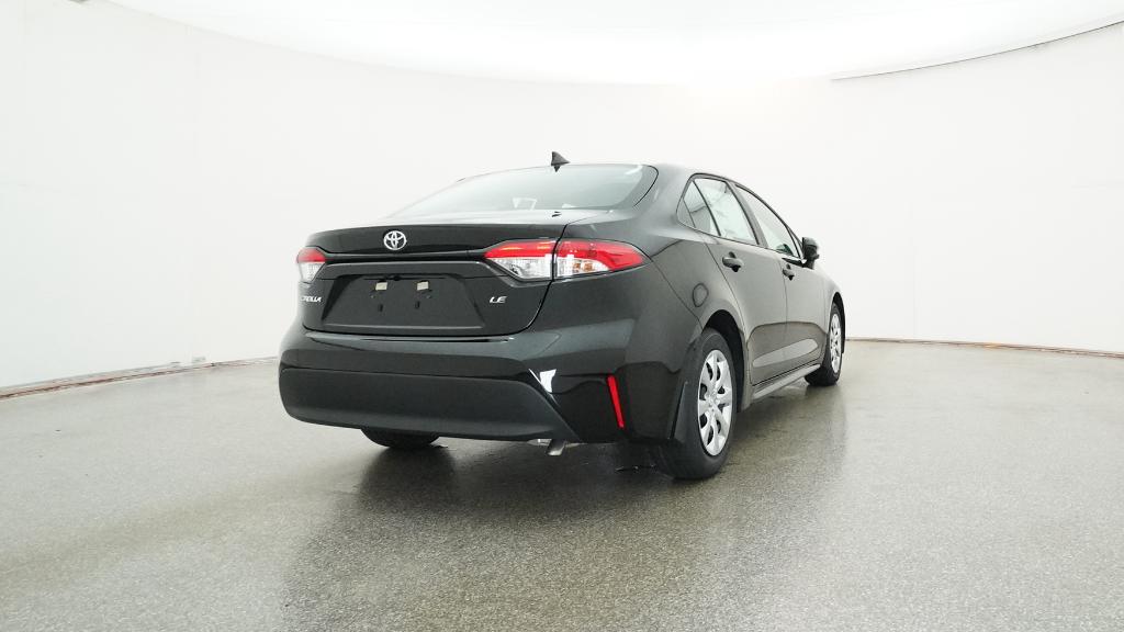 2026 Toyota Corolla LE photo 4