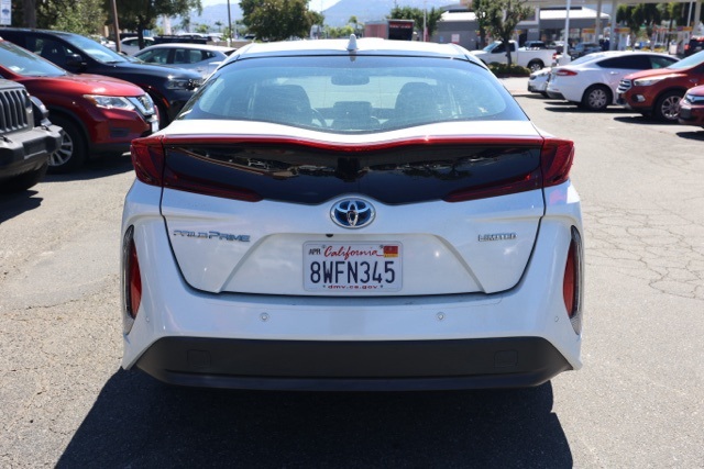 2021 Toyota Prius Prime Limited photo 4