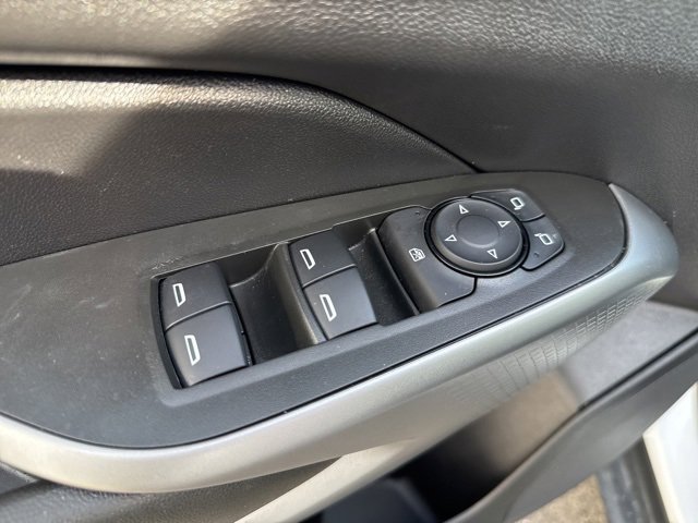 2024 Chevrolet Trax LS photo 18