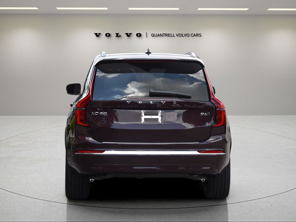 2026 Volvo XC90 Core photo 3