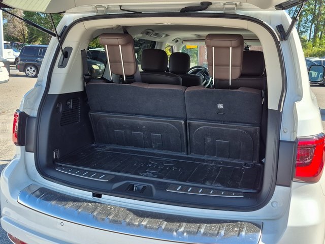 2024 Infiniti QX80 Premium Select photo 2