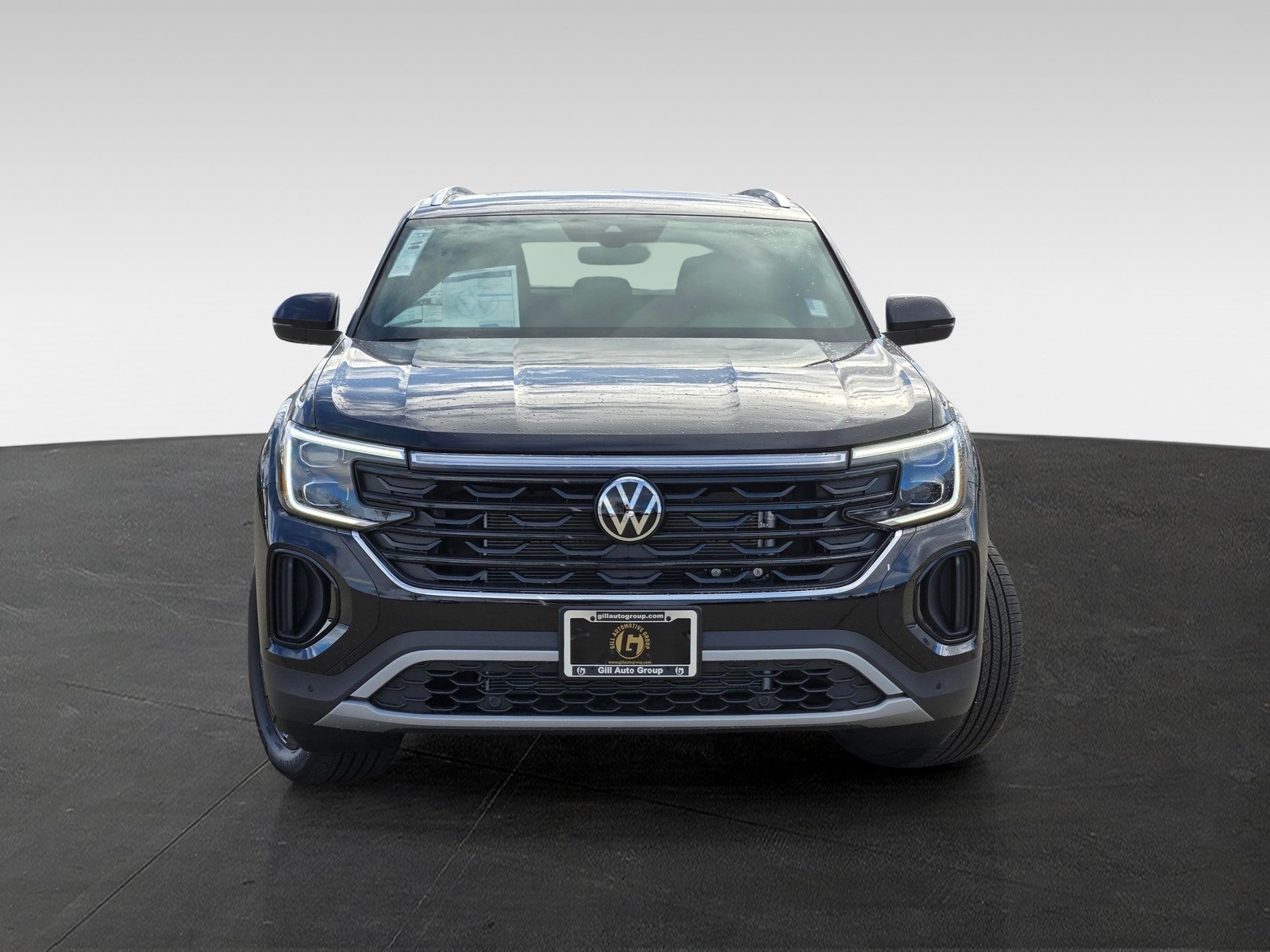 2026 Volkswagen Atlas Cross Sport SE Technology photo 2