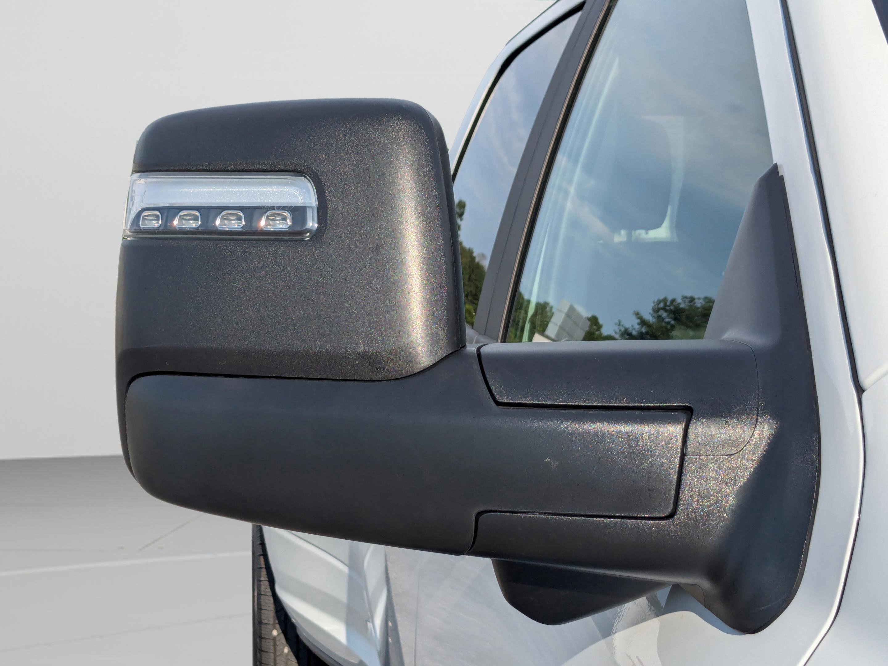2025 Ram 3500 Big Horn photo 33