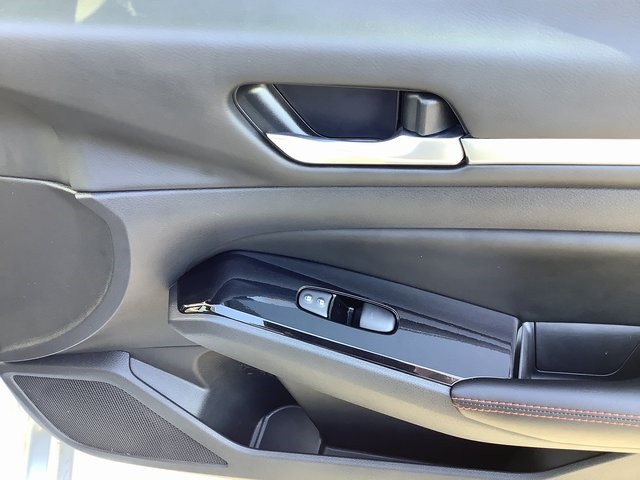 2024 Nissan Altima SR photo 35
