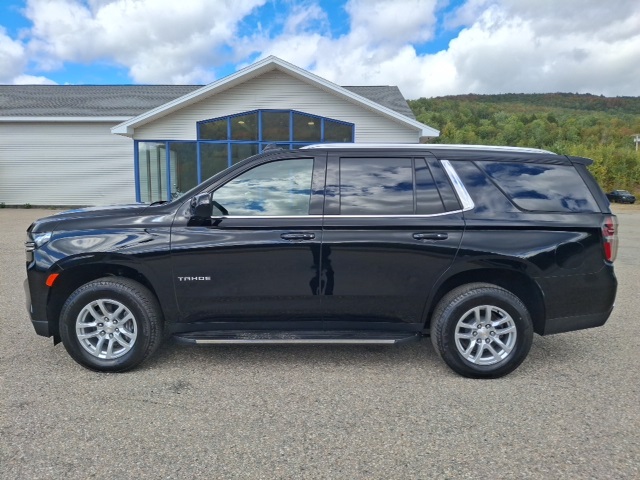 2023 Chevrolet Tahoe LS photo 4