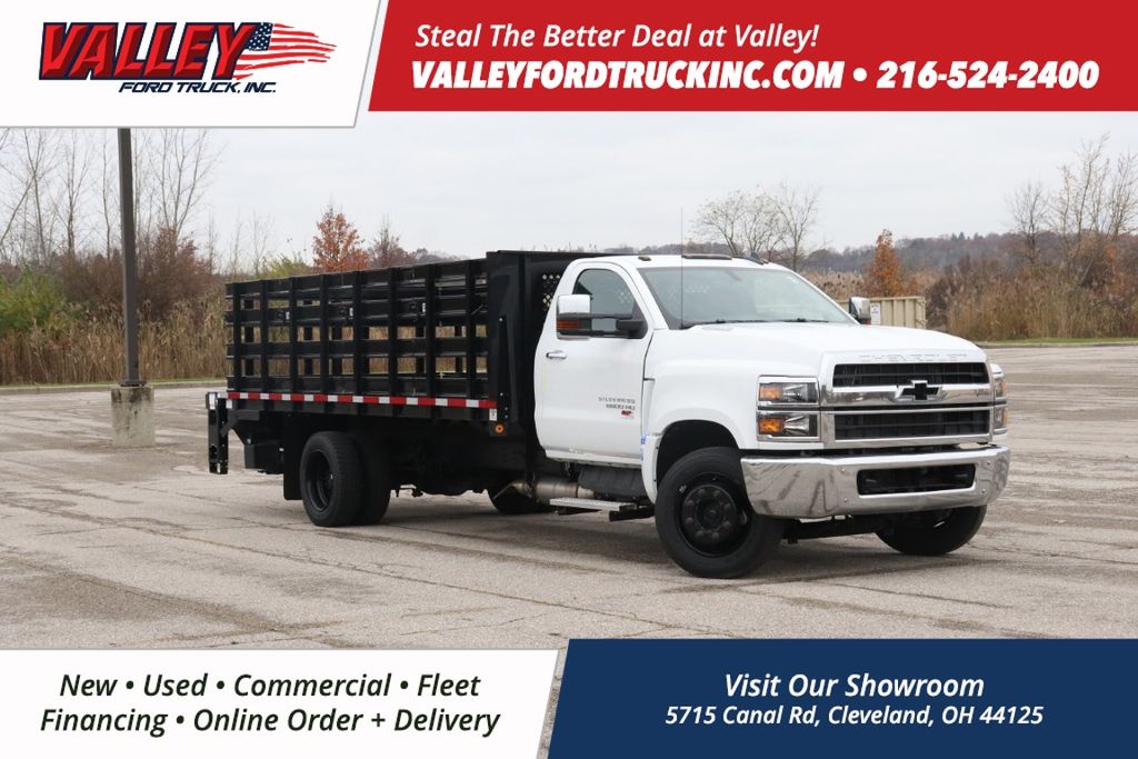 2023 Chevrolet Silverado 4500 Medium Duty Chassis Cab Work Truck's photo