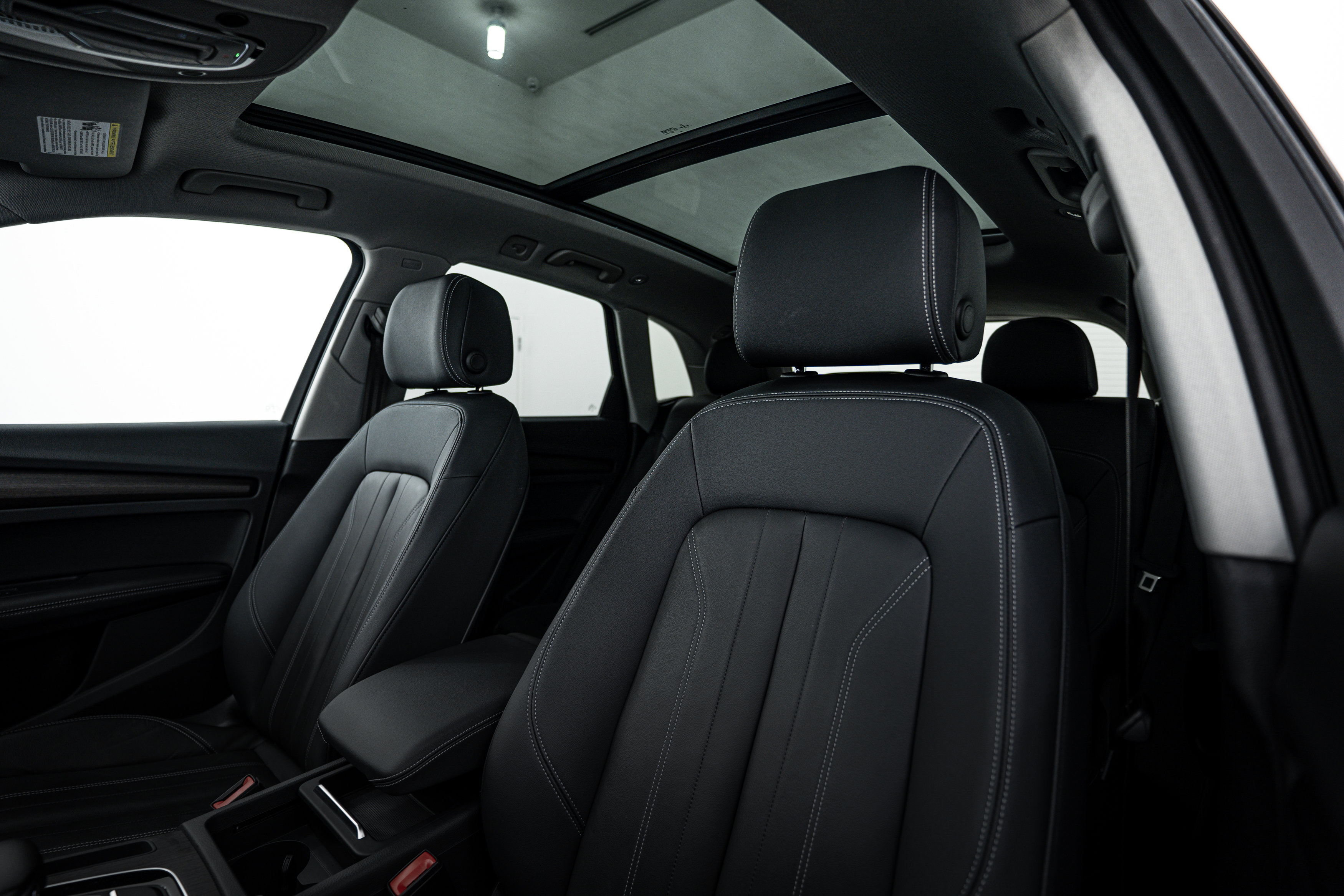 2022 Audi Q5 40 Premium Plus photo 11