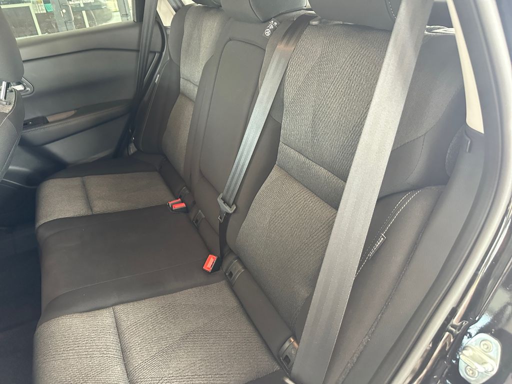 2024 Nissan Rogue SV photo 19