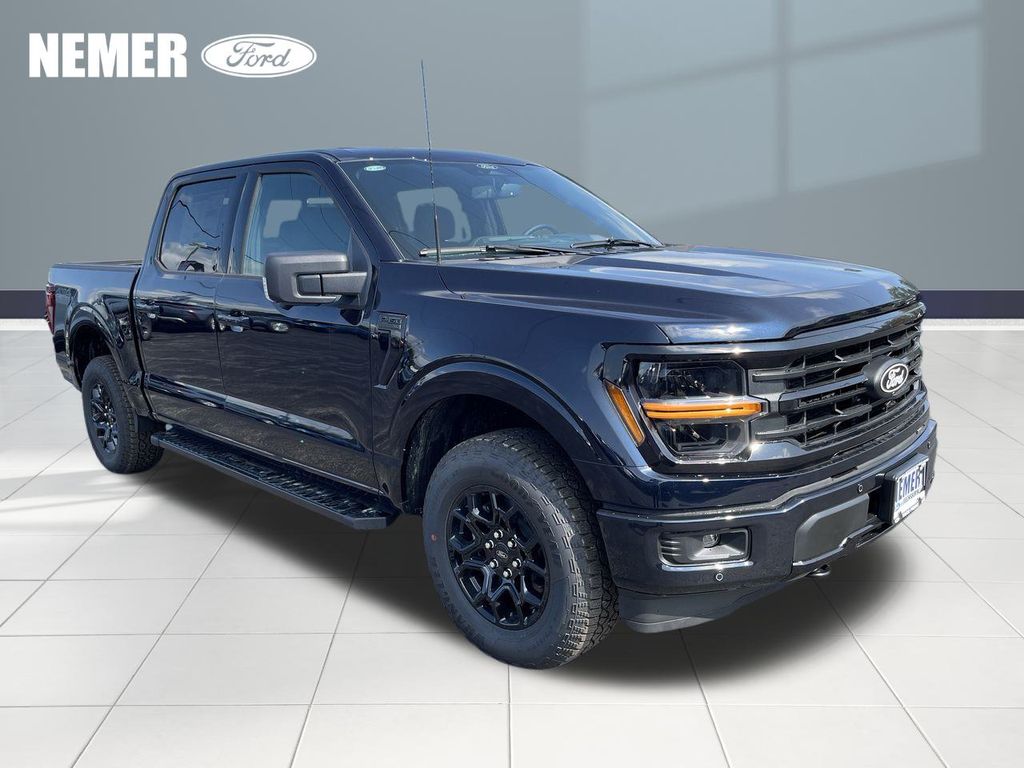 2025 Ford F-150 XLT's photo