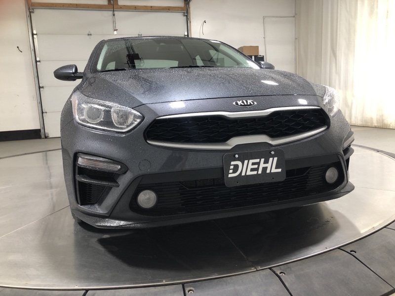 2019 Kia Forte FE photo 2