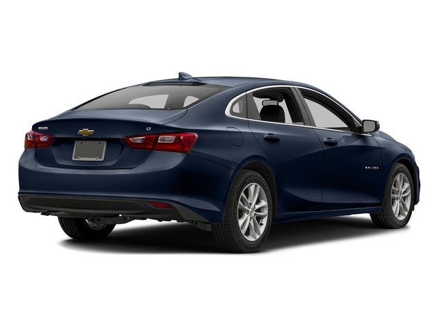 2017 Chevrolet Malibu 1LT photo 2