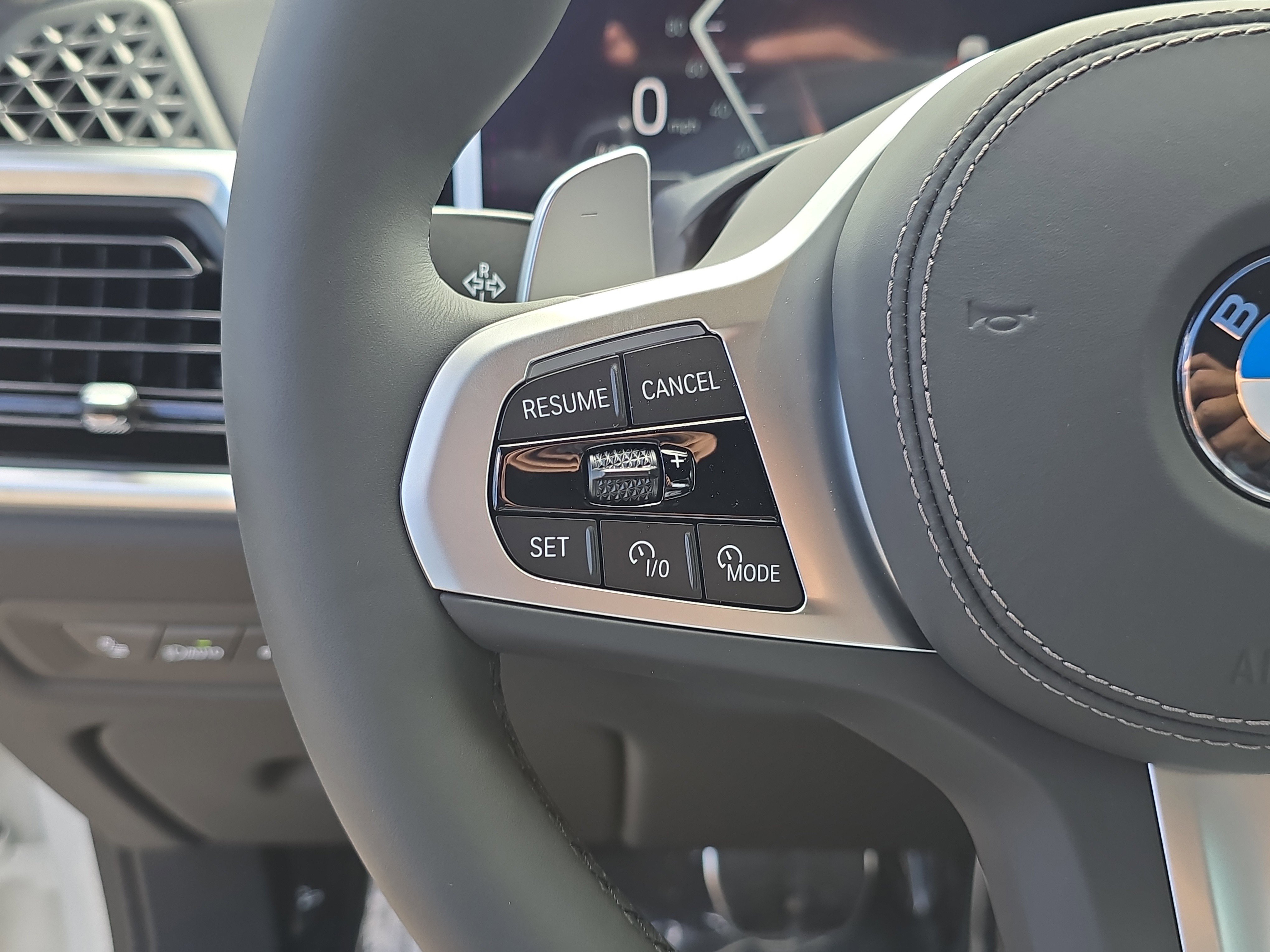 2026 Bmw X5 xDrive40i photo 2
