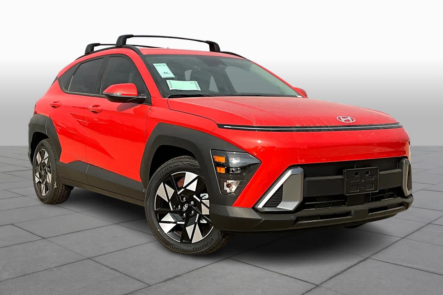 2025 Hyundai Kona SEL photo 2