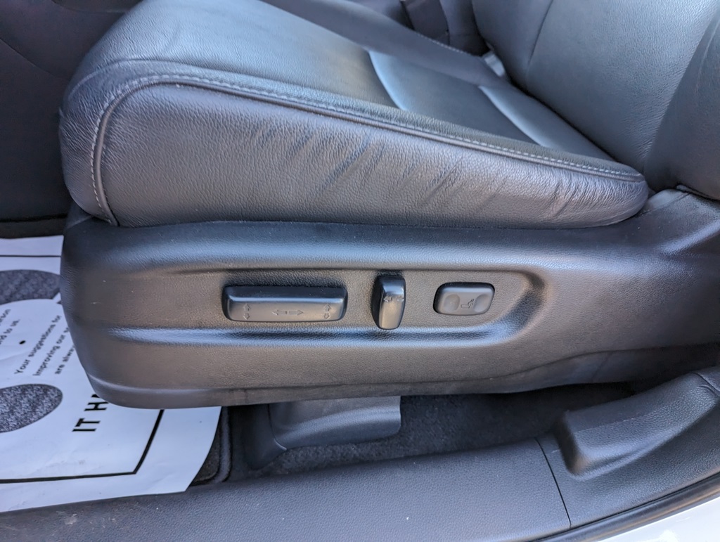 2022 Honda Pilot Touring photo 9