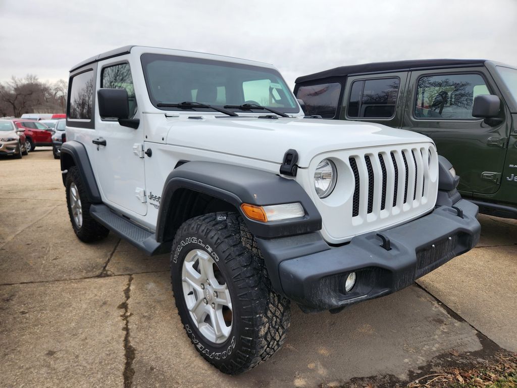 2020 Jeep Wrangler Sport S's photo