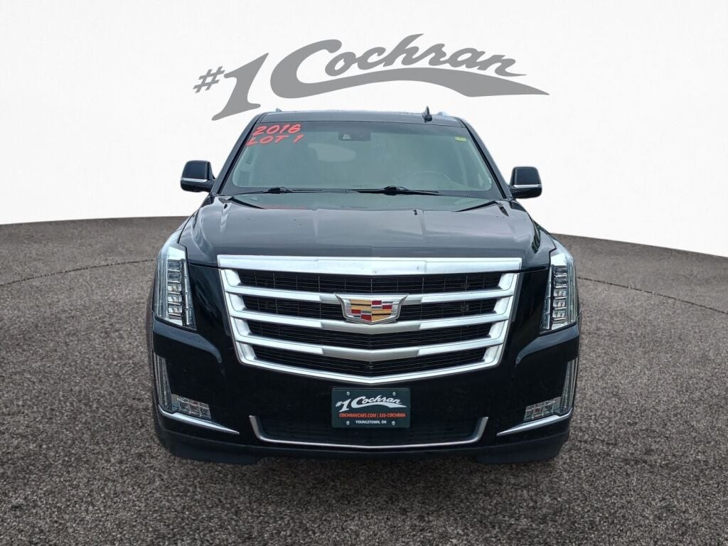 2016 Cadillac Escalade ESV Luxury photo 2