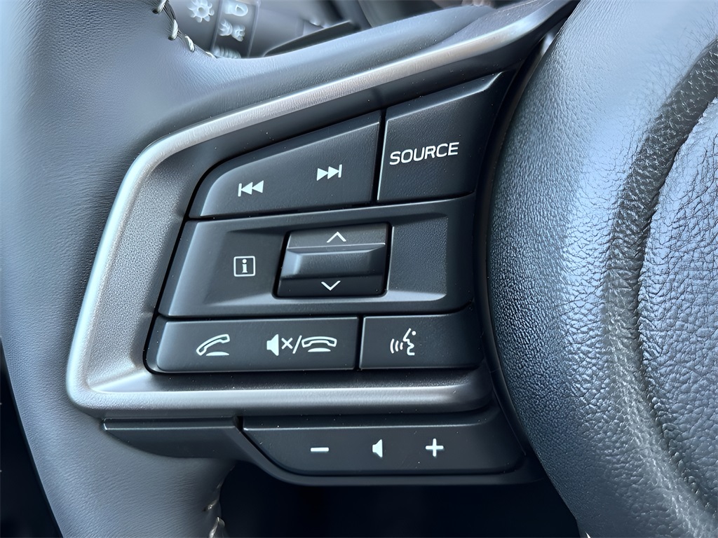 2025 Subaru Outback Touring XT photo 19