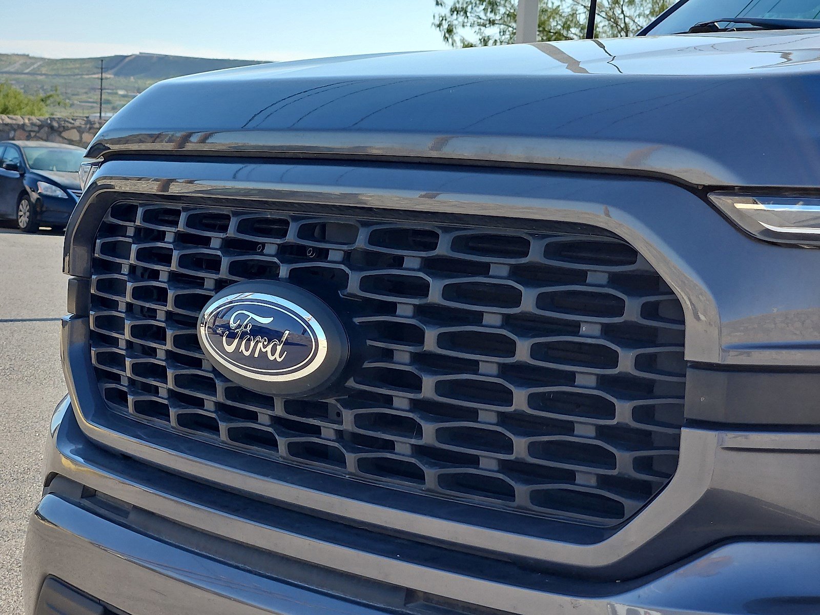 2022 Ford F-150 XL photo 6