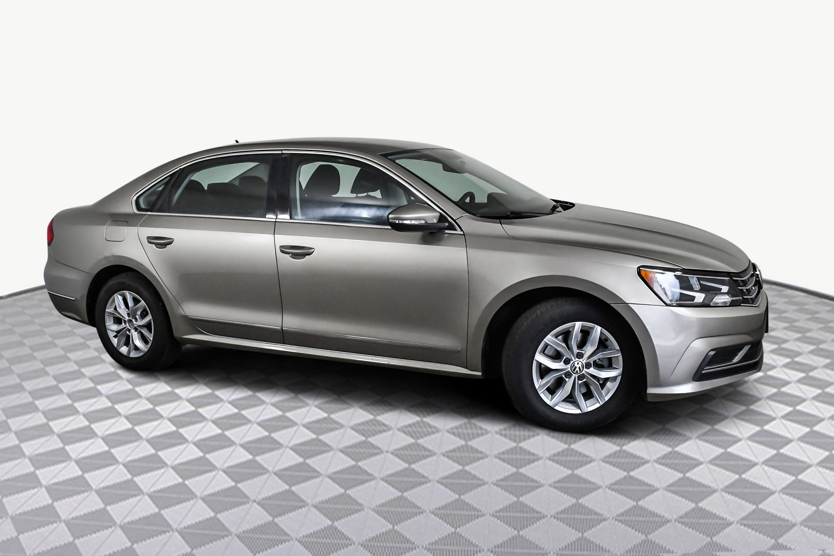 2016 Volkswagen Passat