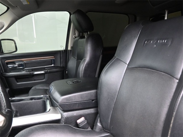 2017 Ram 1500 Laramie photo 33