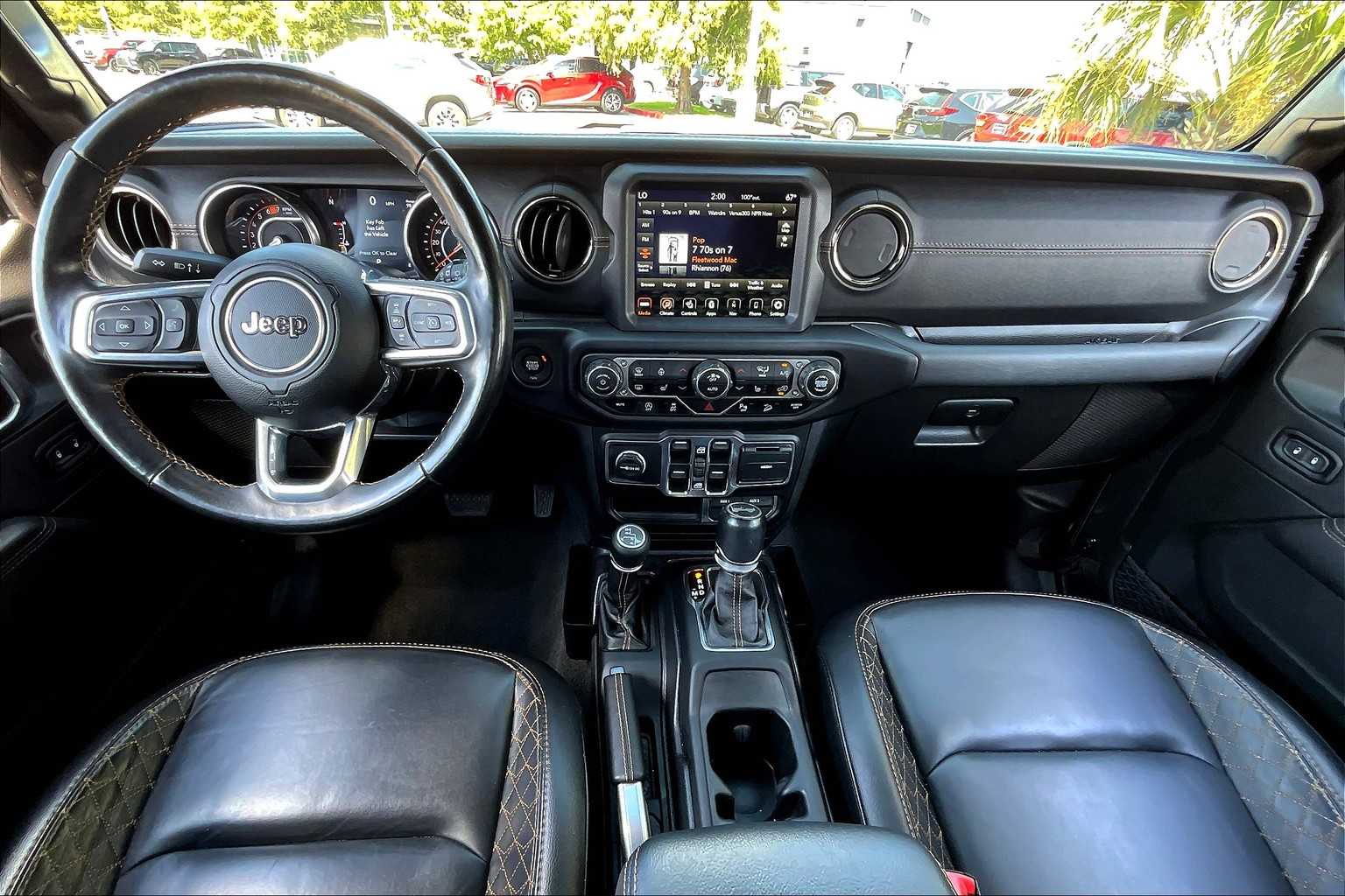 2020 Jeep Wrangler Unlimited Sahara High Altitude photo 12