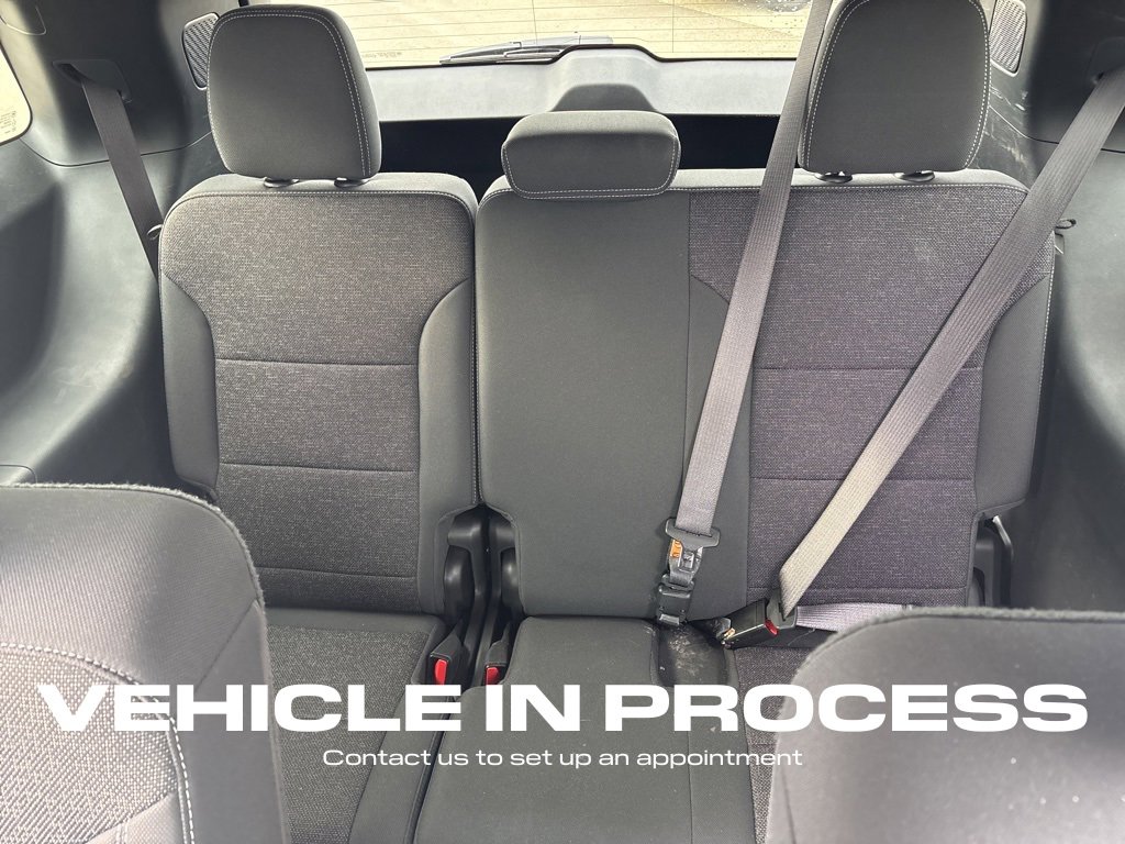 2025 Chevrolet Traverse photo 10