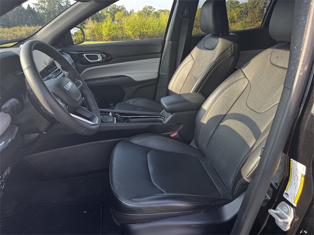 2023 Jeep Compass Limited photo 21