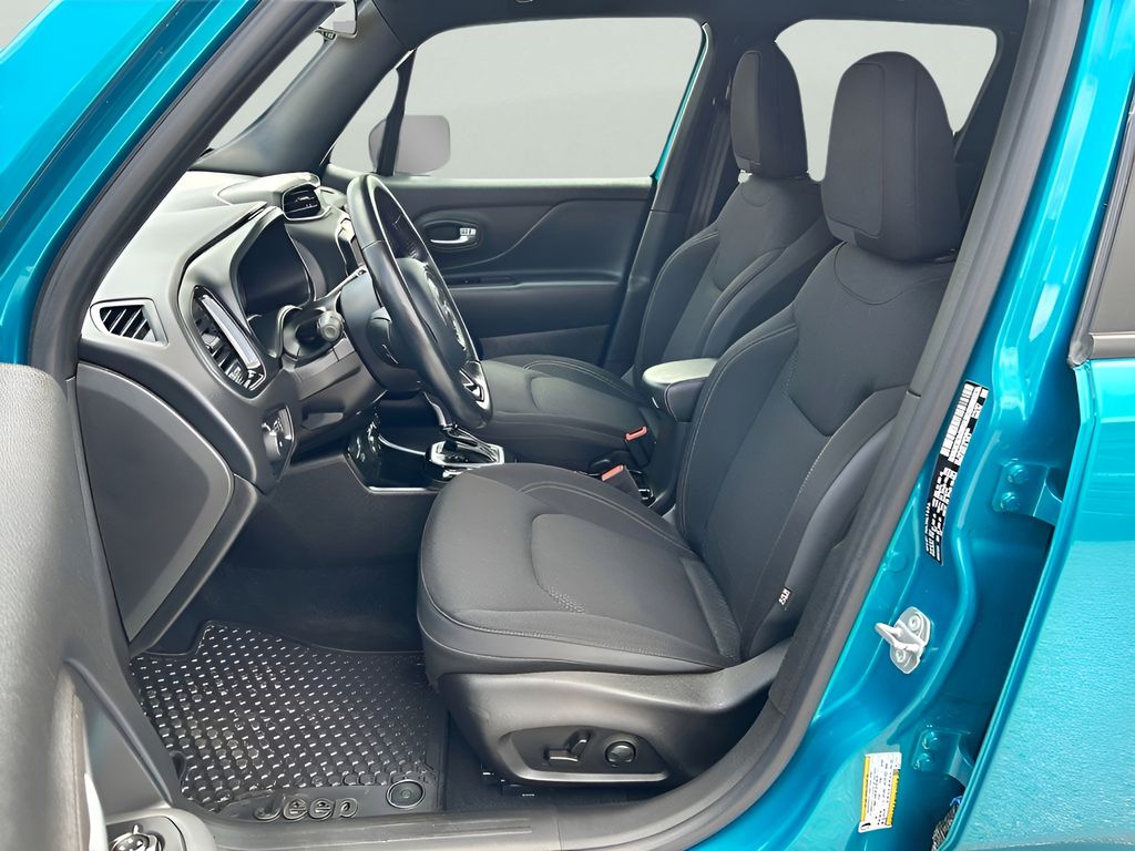 2022 Jeep Renegade Altitude photo 7