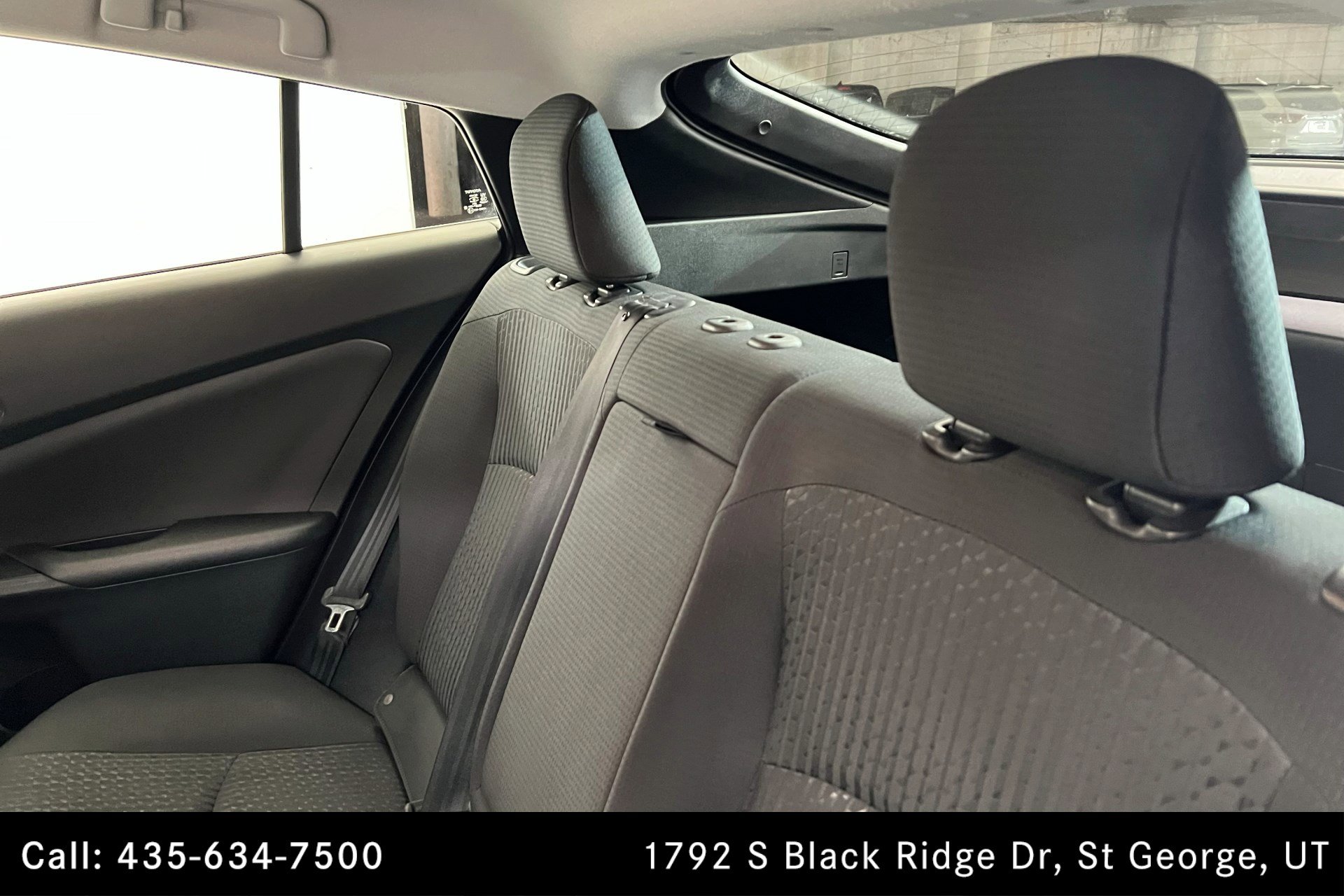 2017 Toyota Prius Two photo 20