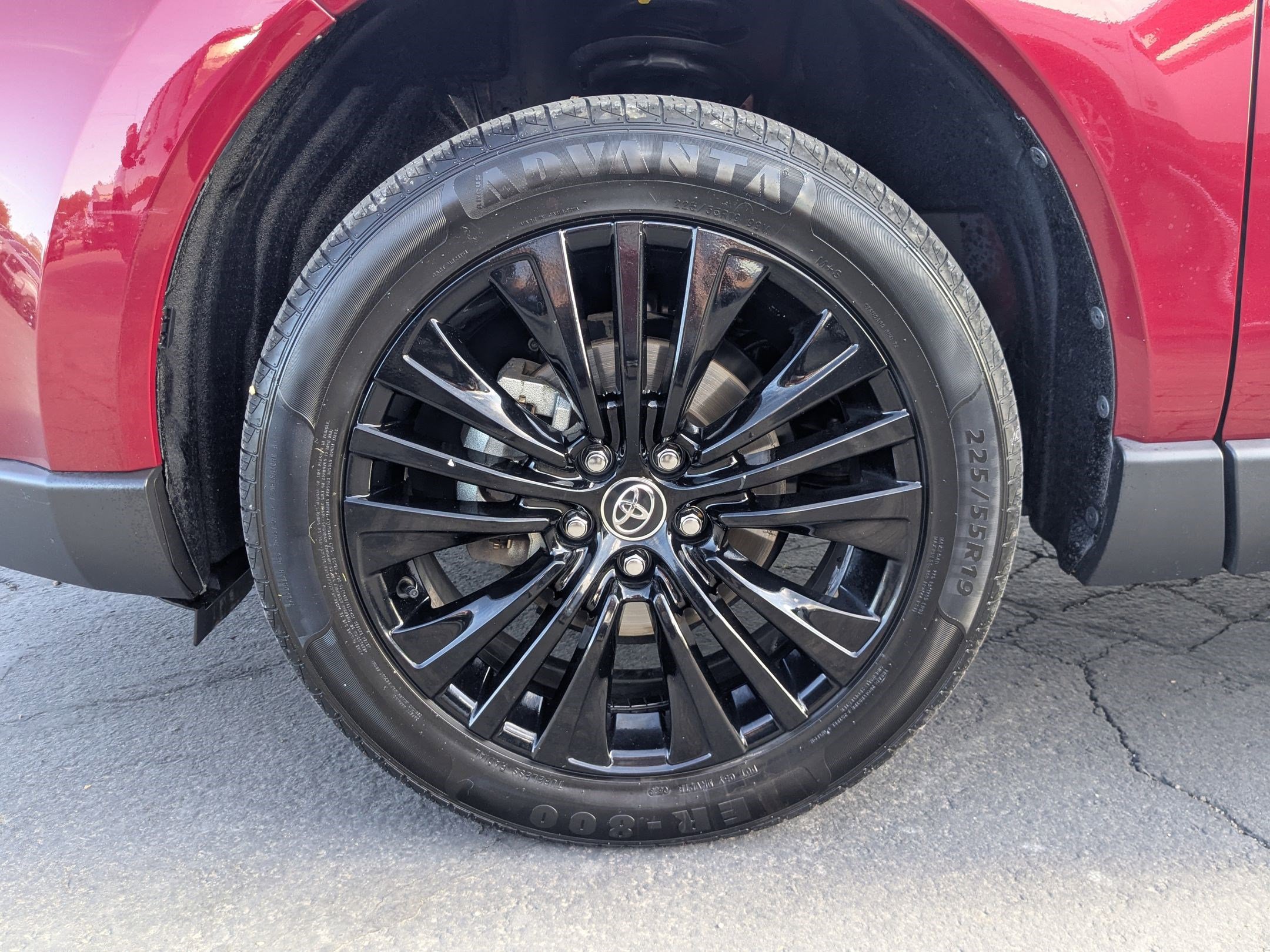 2021 Toyota Venza XLE photo 32