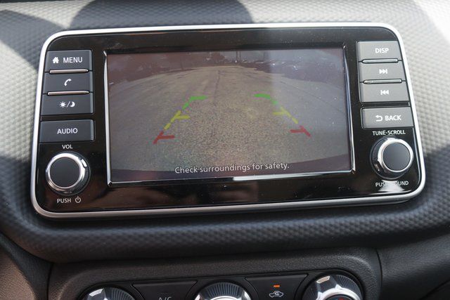 2025 Nissan Kicks Play S photo 15