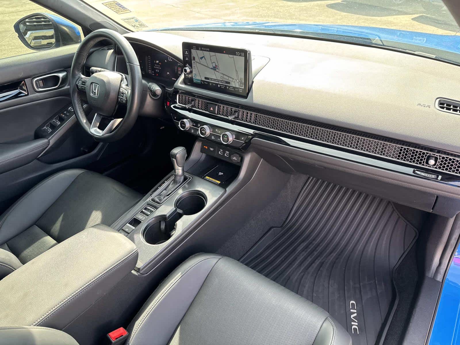 2022 Honda Civic Hatchback Sport Touring photo 28