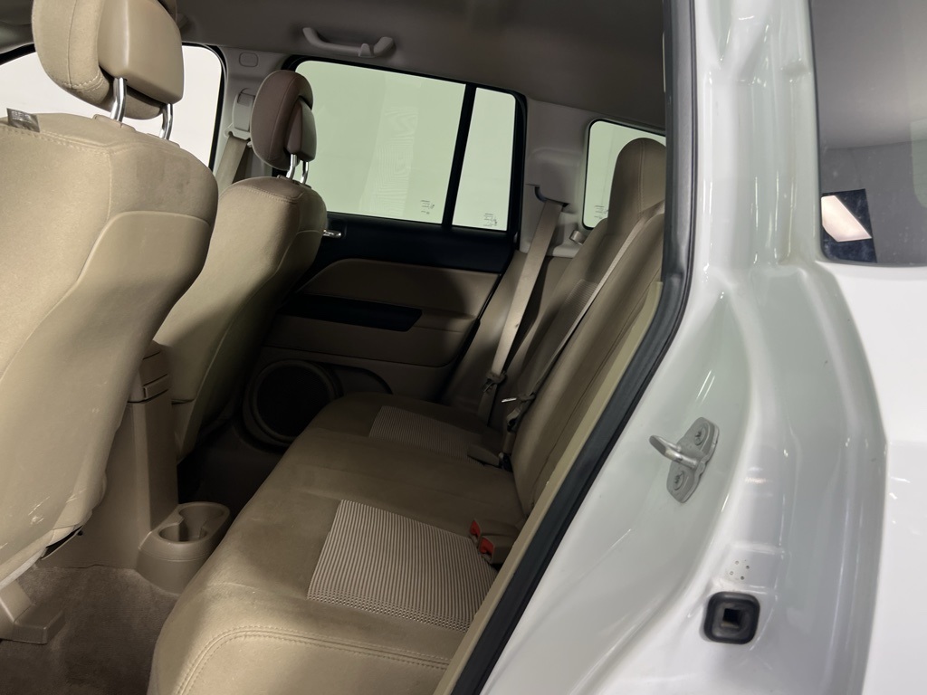 2014 Jeep Compass Sport photo 20