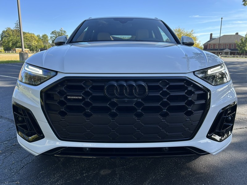 2025 Audi Q5 S line Premium Plus photo 2