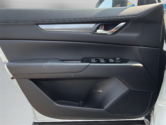 2025 Mazda CX-5 2.5 S Preferred photo 15