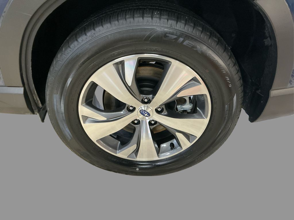 2024 Subaru Ascent Premium photo 15