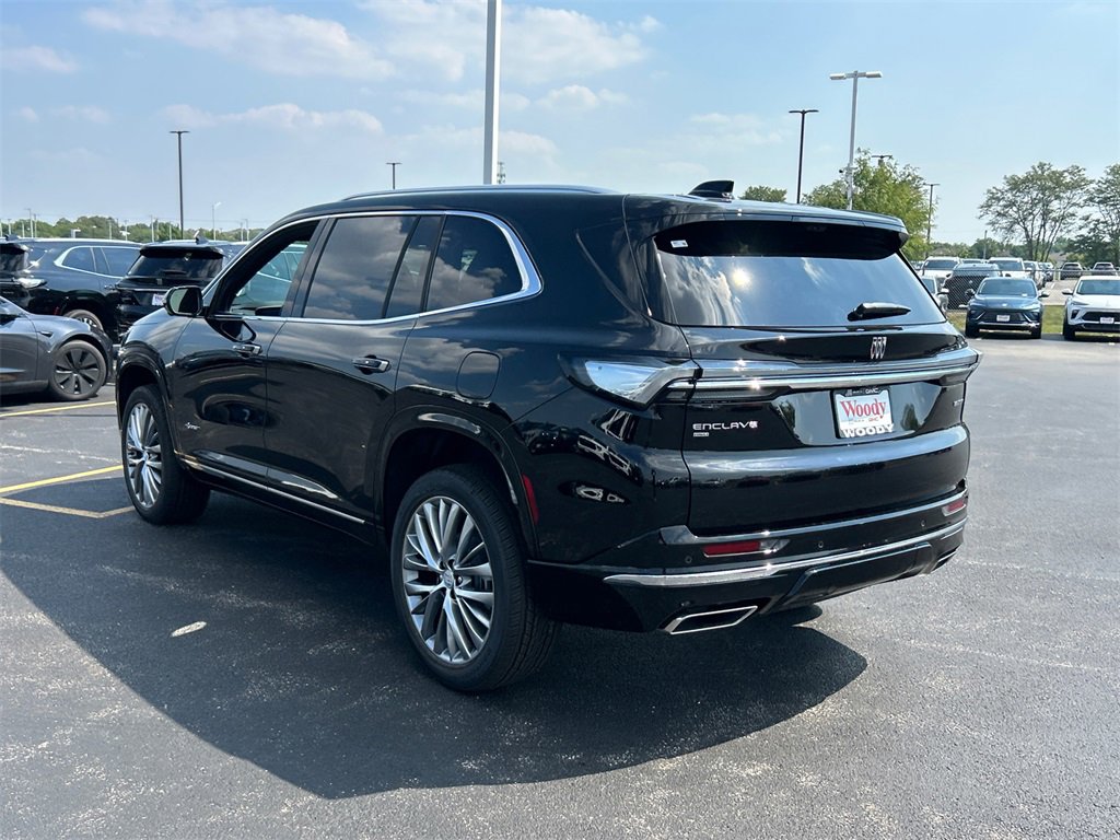 2026 Buick Enclave Avenir photo 5