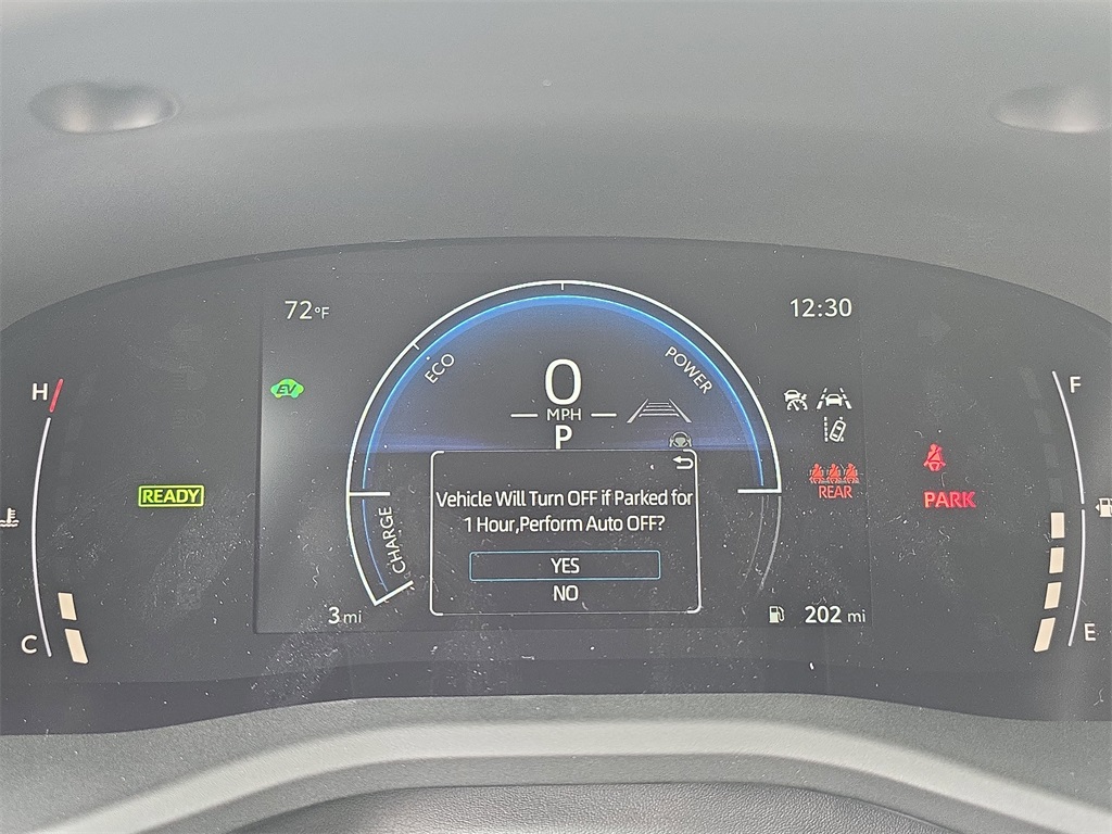 2025 Toyota Camry LE photo 18